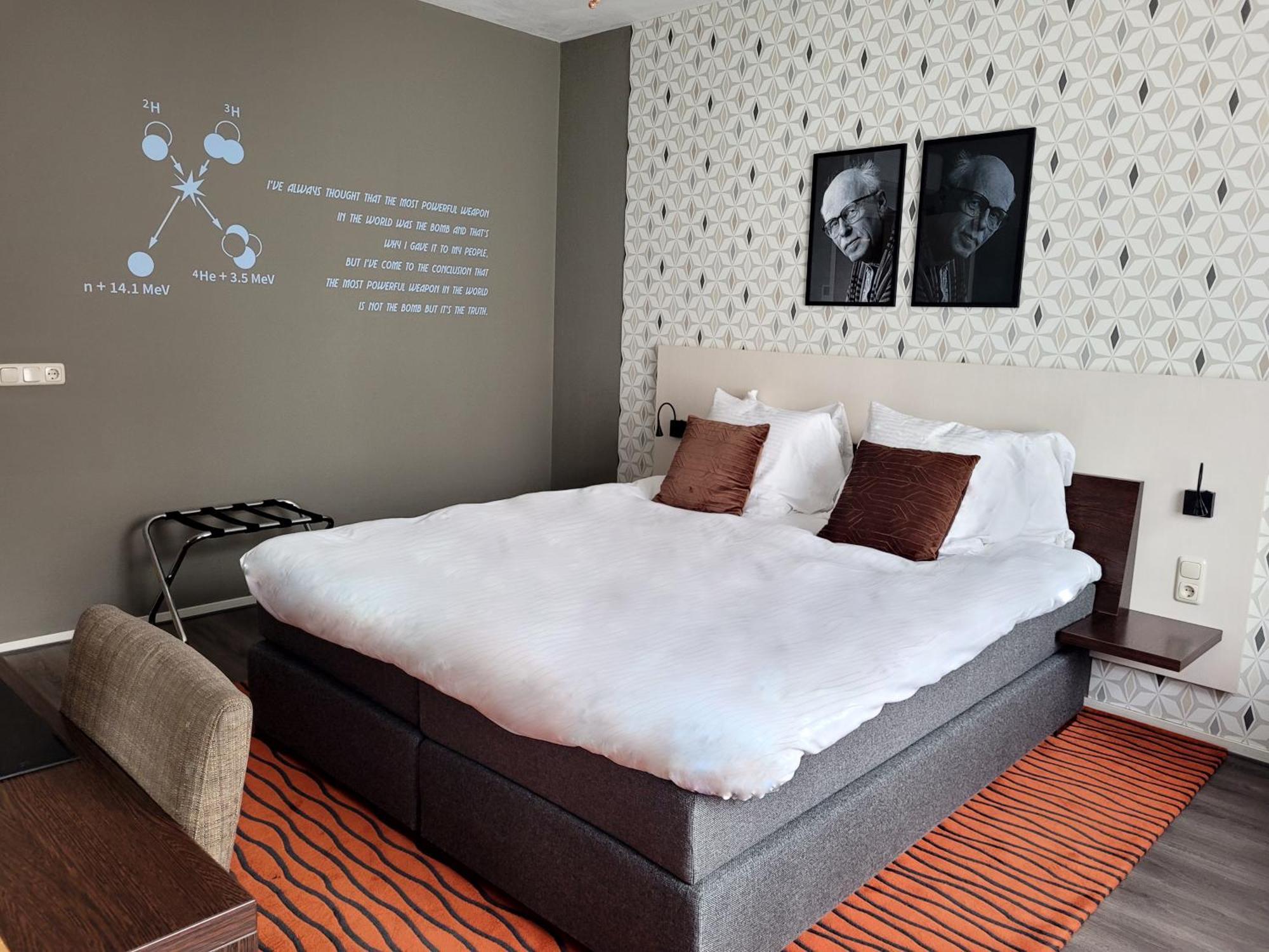 Hotel De Wereld Wageningen Bagian luar foto
